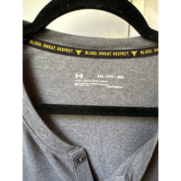 Under Armour Project Rock Shirt Men's 2XL Gray Henley Blood Sweat Respect - Picture 2 of 4
